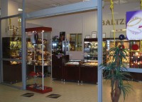 Магазин ювелирных украшений Baltzelts, удобно расположившийся на 1 этаже торгового центра SAHARA по адресу: RIGA Lubanas iela 117a 